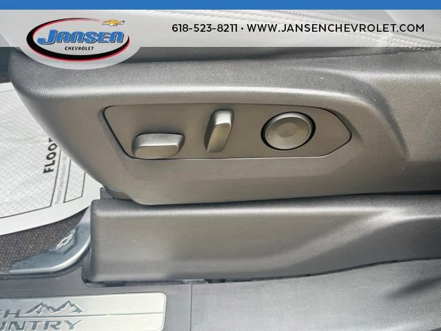 Used 2024 Chevrolet Silverado 2500 High Country w/ High Country Premium Package AWD/4WD image 19