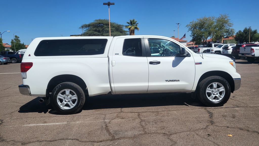 Used 2013 Toyota Tundra 4x4 Double Cab w/ SR5 Pkg image 10