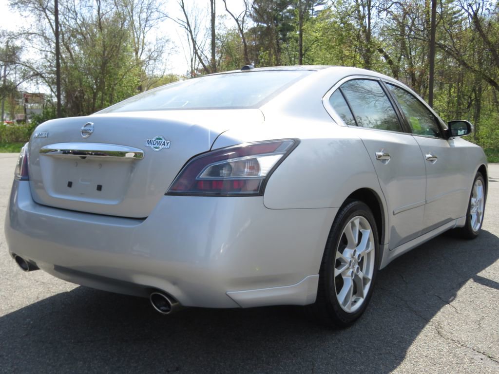 Used 2014 Nissan Maxima 3.5 SV w/ Premium Package FWD image 5