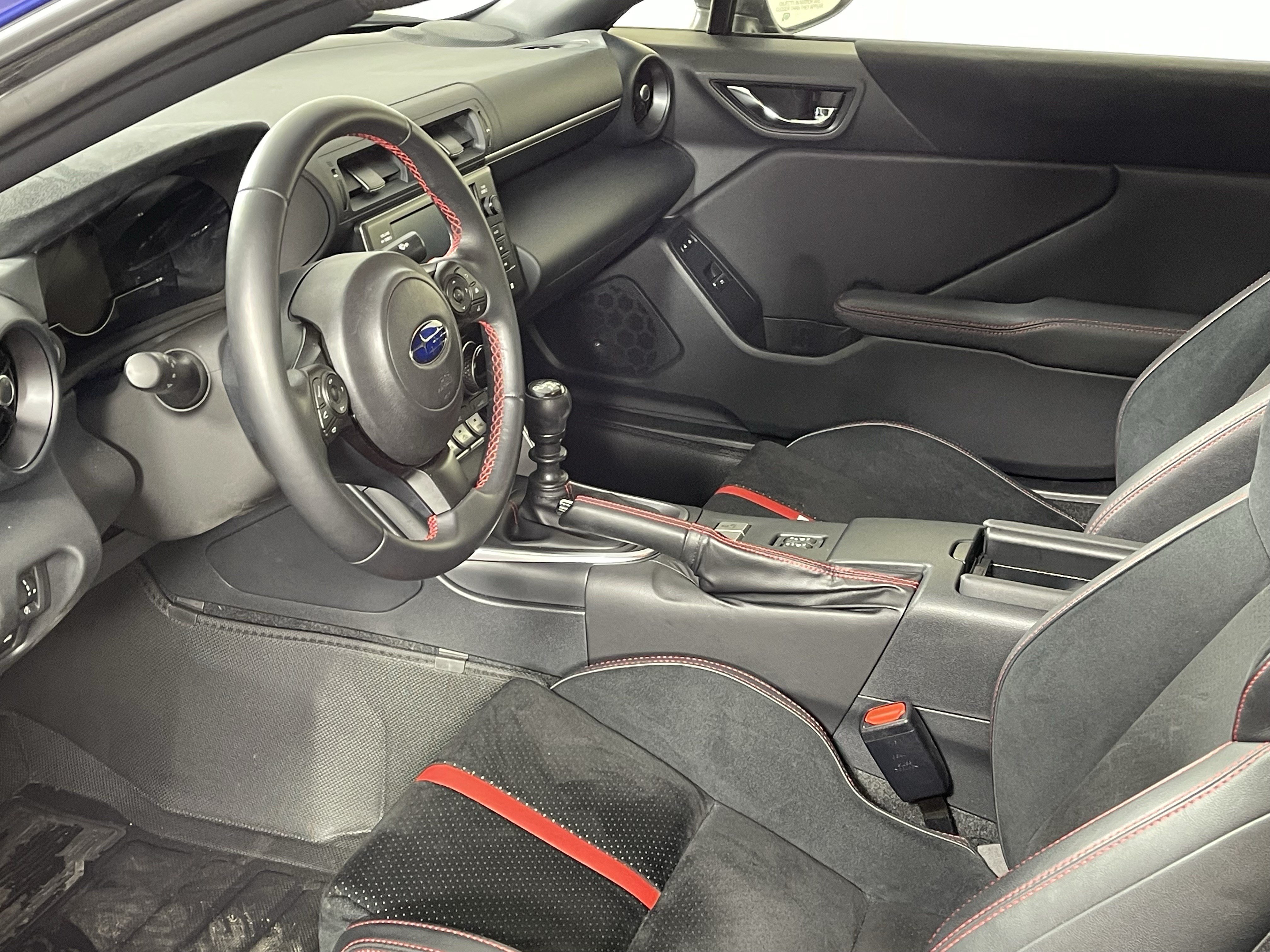 Used 2024 Subaru BRZ Limited RWD image 10