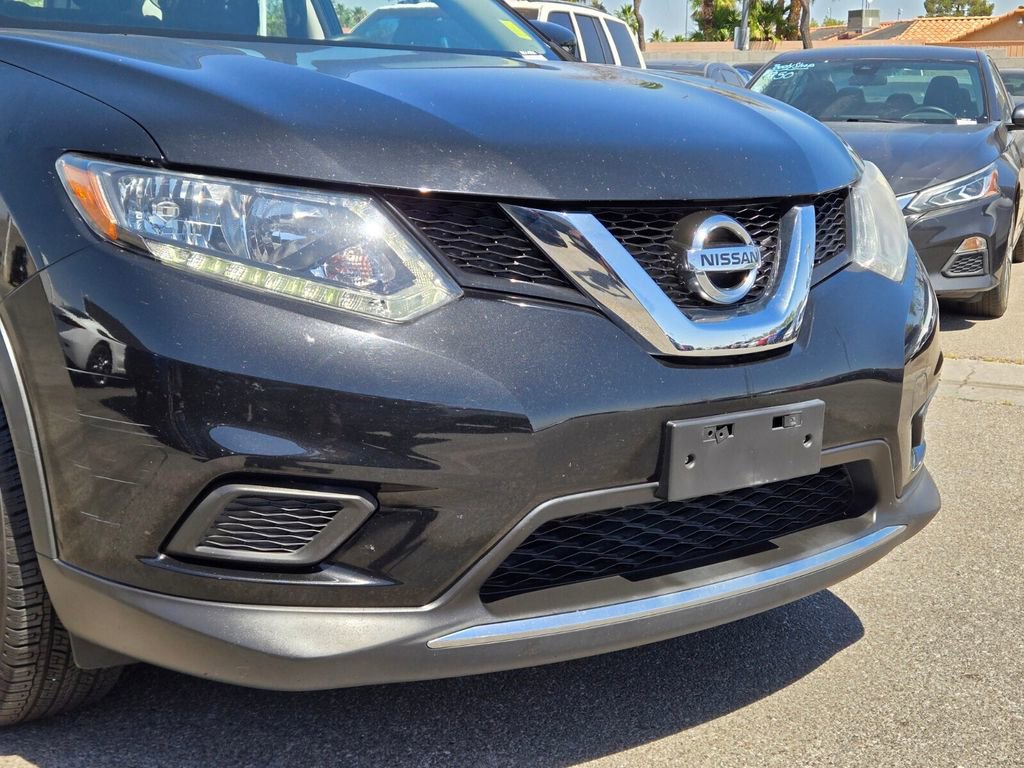 Used 2016 Nissan Rogue S AWD/4WD image 8