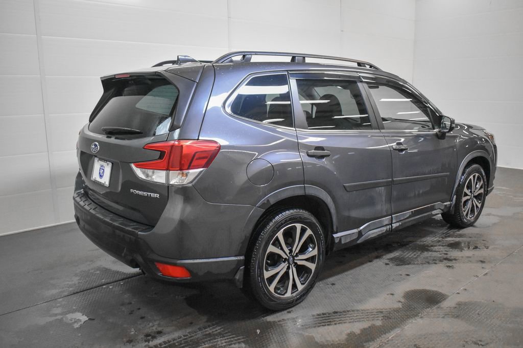 Used 2023 Subaru Forester Limited image 5