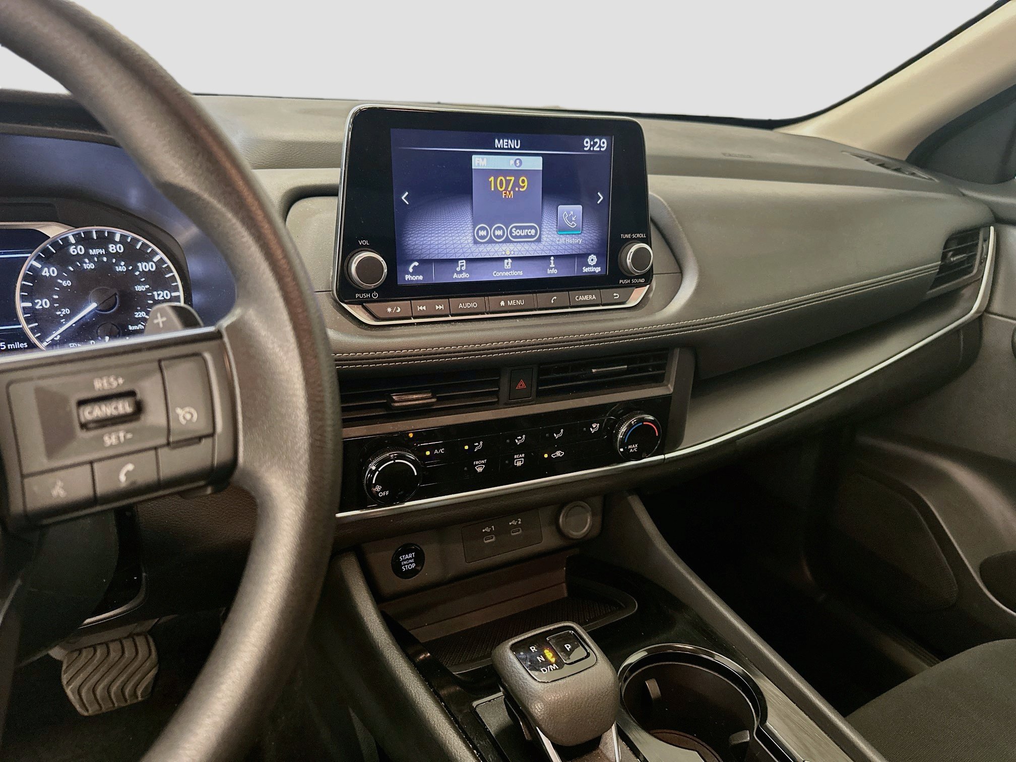 Used 2024 Nissan Rogue S AWD/4WD image 25