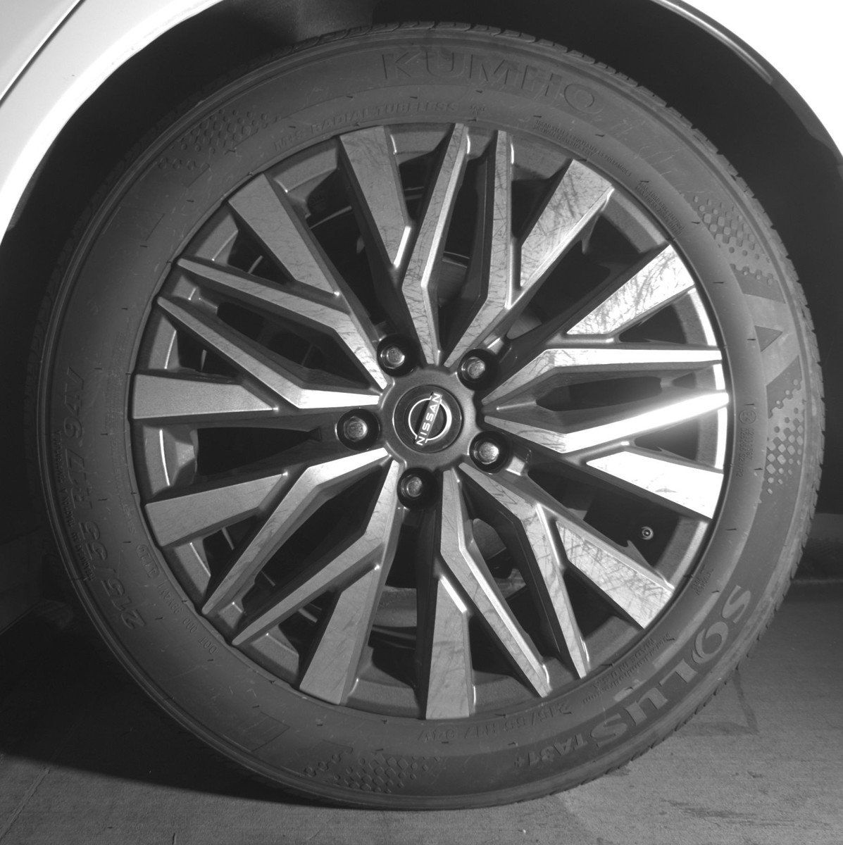 Used 2025 Nissan Altima 2.5 SV image 14