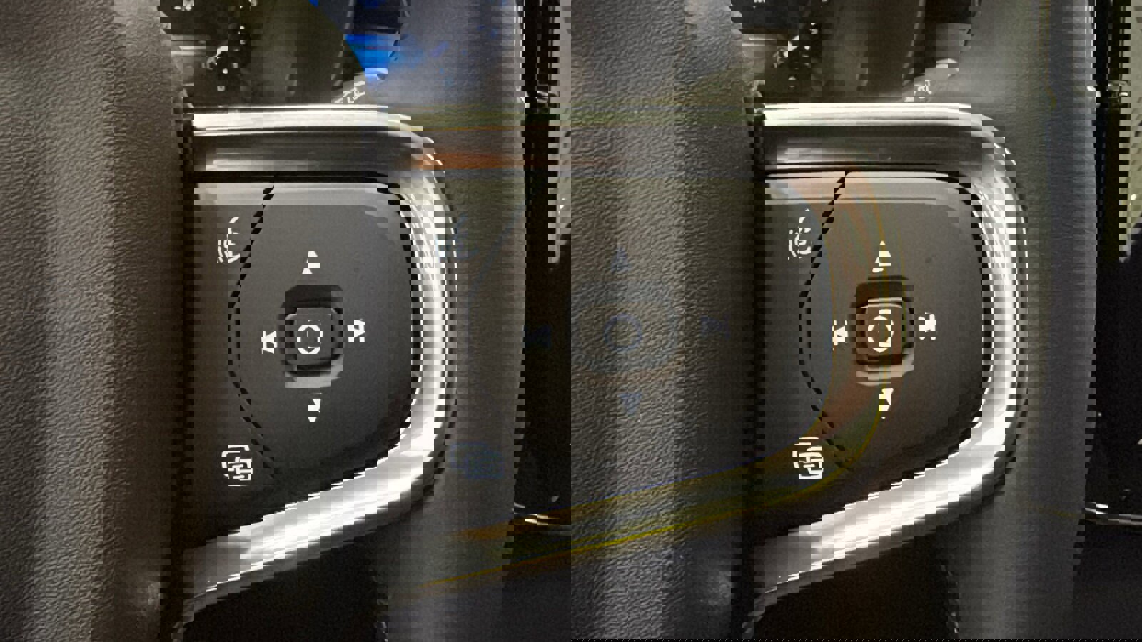 Used 2026 Volvo XC40 B5 Plus w/ Protection Package Premier AWD/4WD image 14