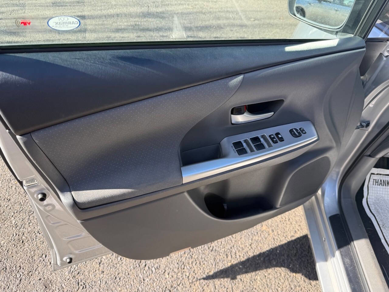 Used 2012 Toyota Prius V Three image 9