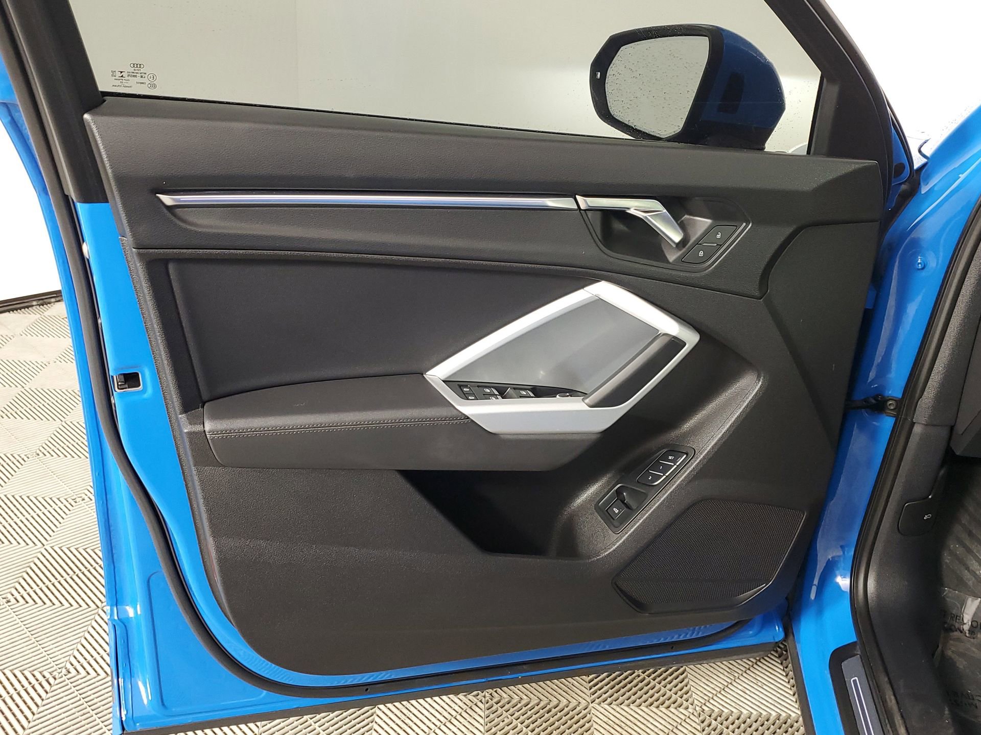 Certified 2022 Audi Q3 2.0T Premium Plus w/ Premium Plus Package image 23