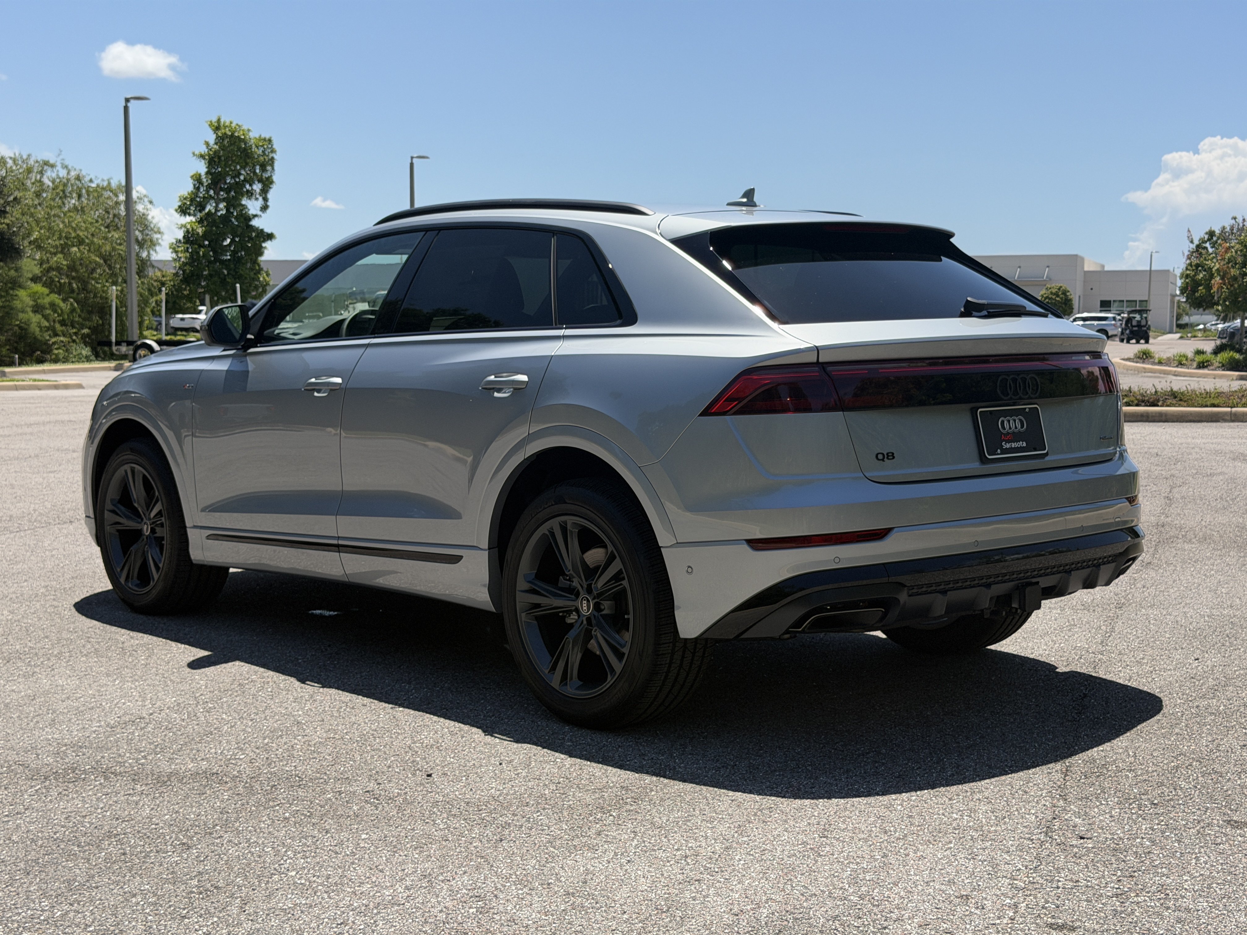 New 2027 Audi Q8 Premium AWD/4WD image 5