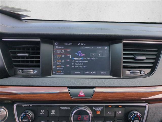 Used 2019 Kia Cadenza Premium w/ Paint Protection Package image 14