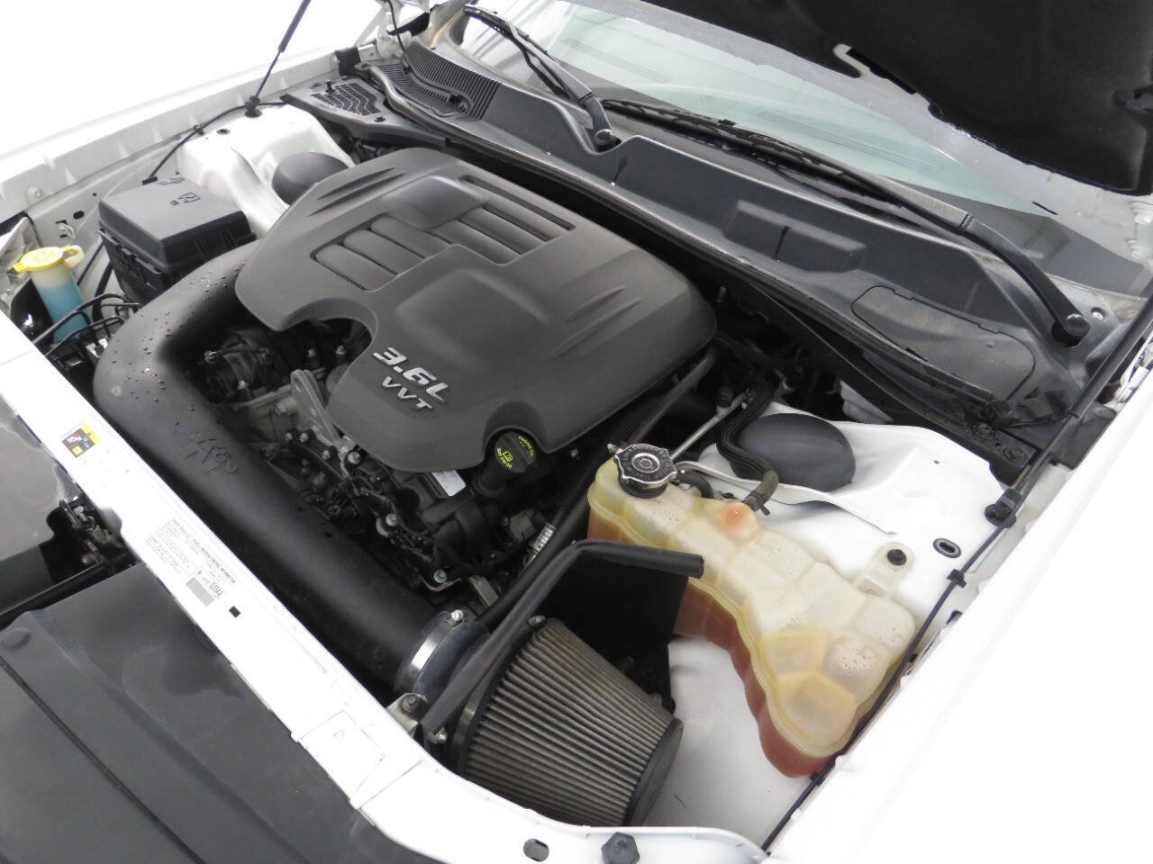 Used 2013 Dodge Challenger SXT RWD image 24