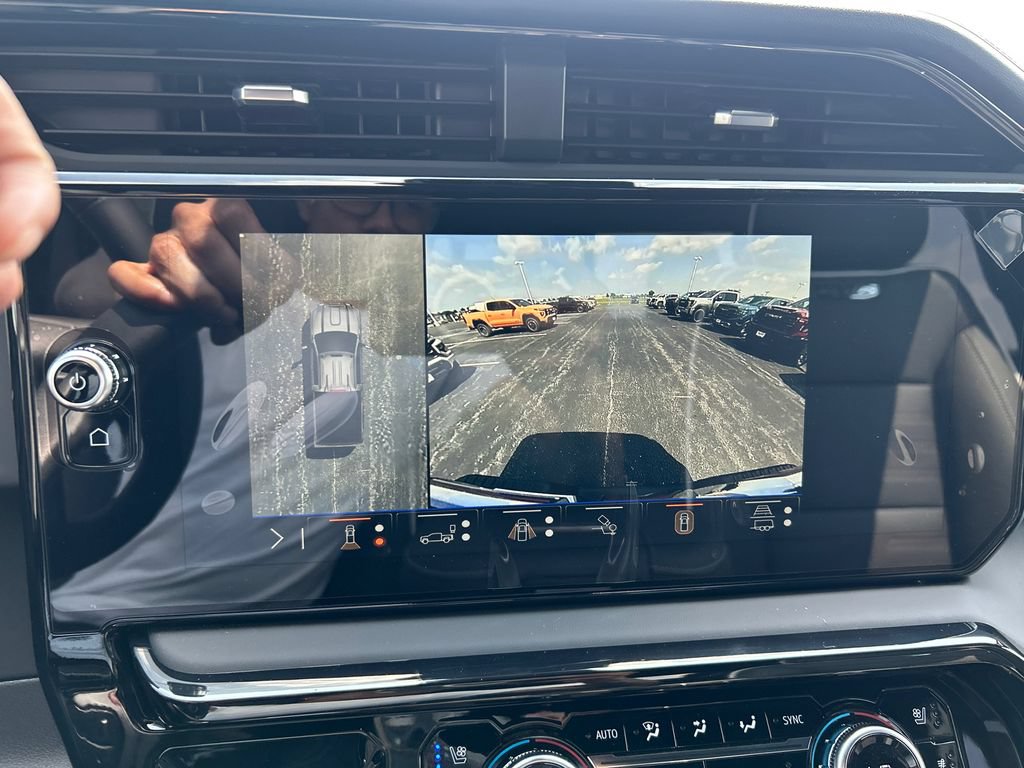 New 2026 GMC Sierra 2500 AT4X AWD/4WD image 24