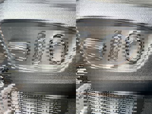 Used 2025 Toyota Sienna XLE w/ XLE Plus Package image 16