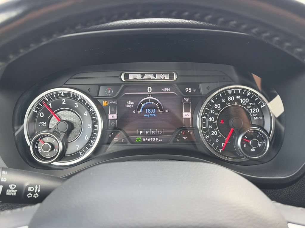 Used 2021 RAM 1500 Big Horn AWD/4WD image 18