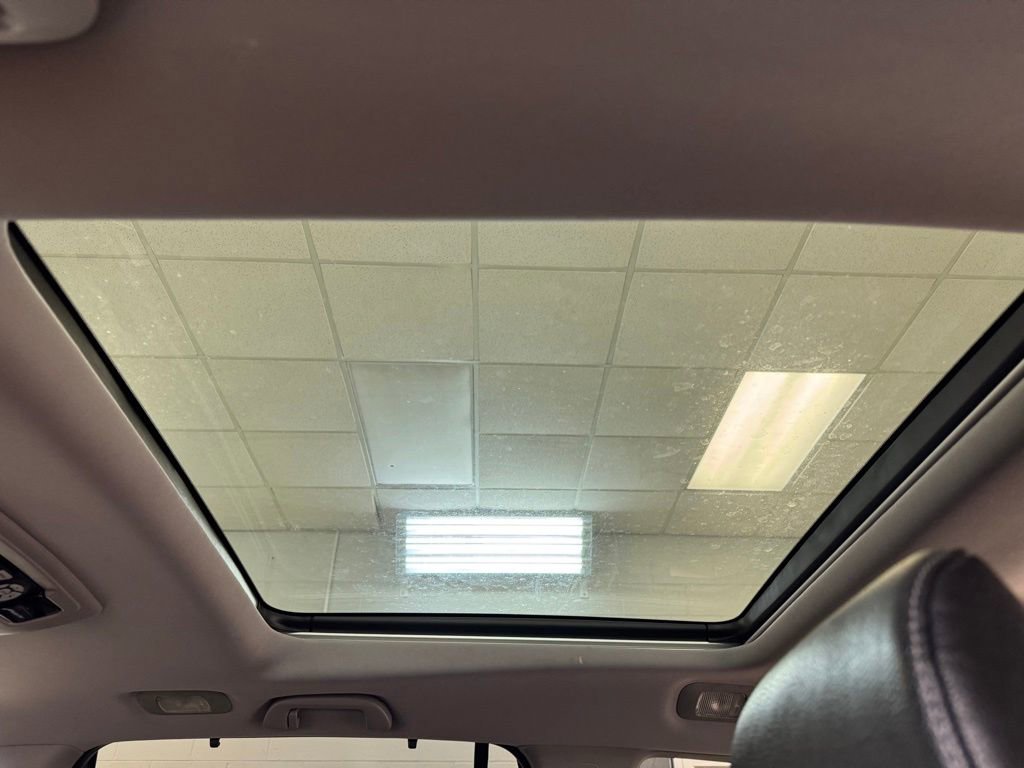 Used 2016 Honda Pilot Elite image 17