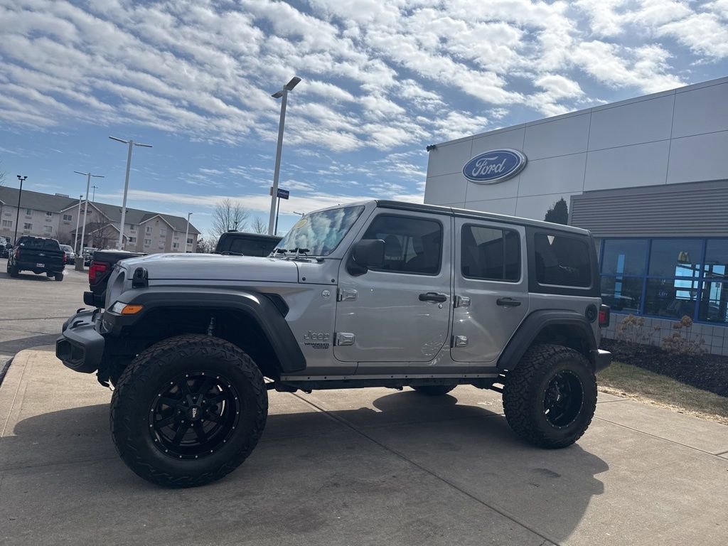 Used 2019 Jeep Wrangler Unlimited Sport S image 4