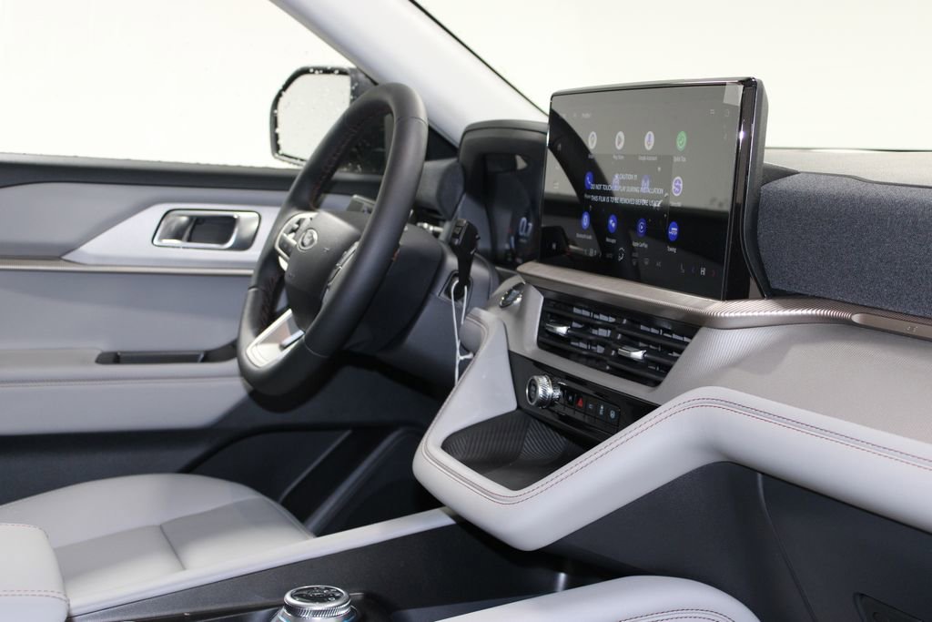 New 2026 Ford Explorer Active AWD/4WD image 31