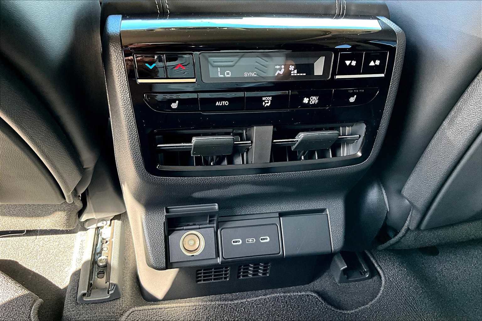 New 2026 Acura MDX SH-AWD w/ Advance Package image 18