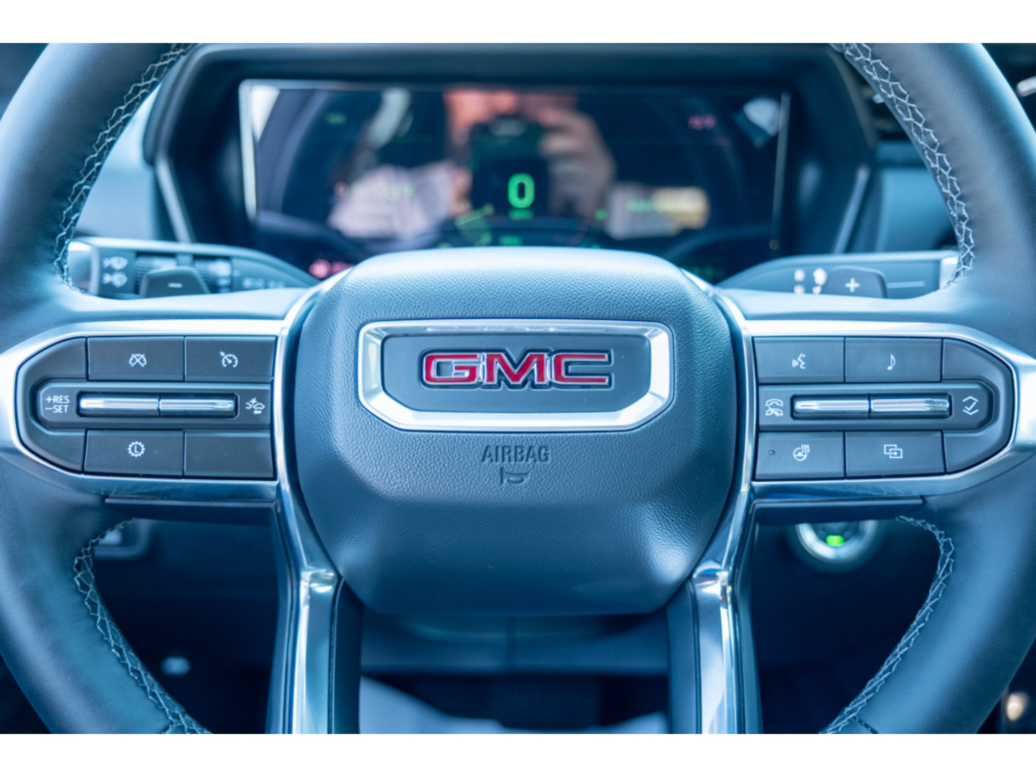 New 2027 GMC Terrain Elevation w/ Elevation Premium Package FWD image 17