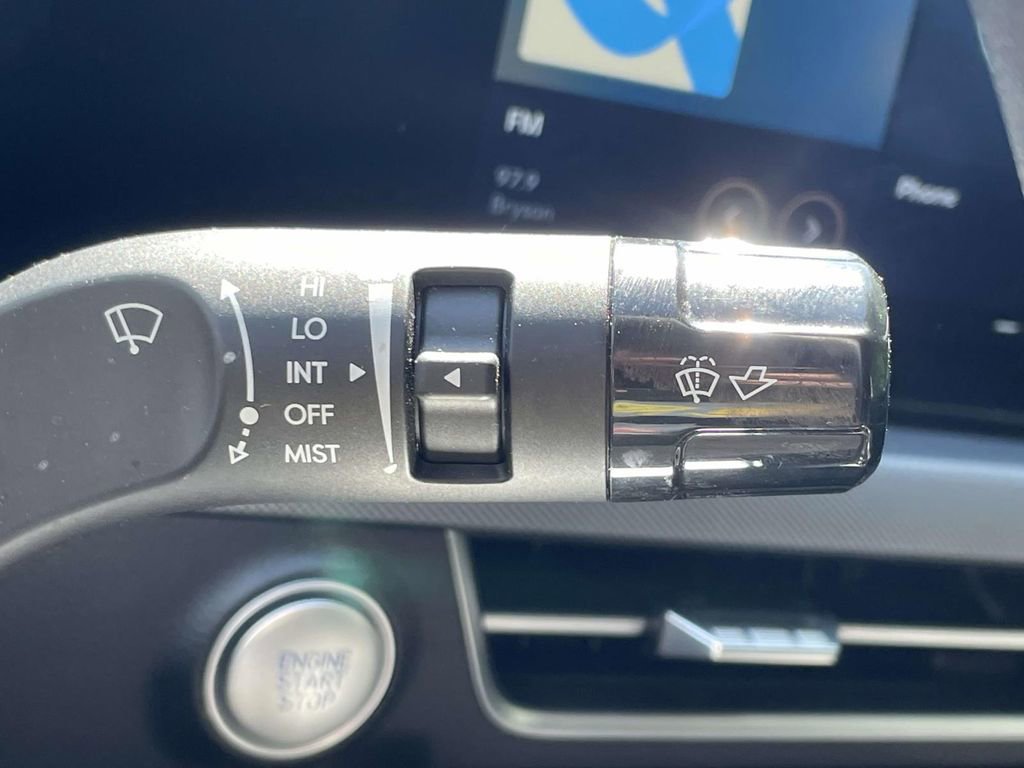 Certified 2025 Hyundai Sonata SEL FWD image 22