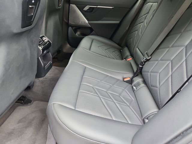 Used 2024 BMW 530i RWD image 26