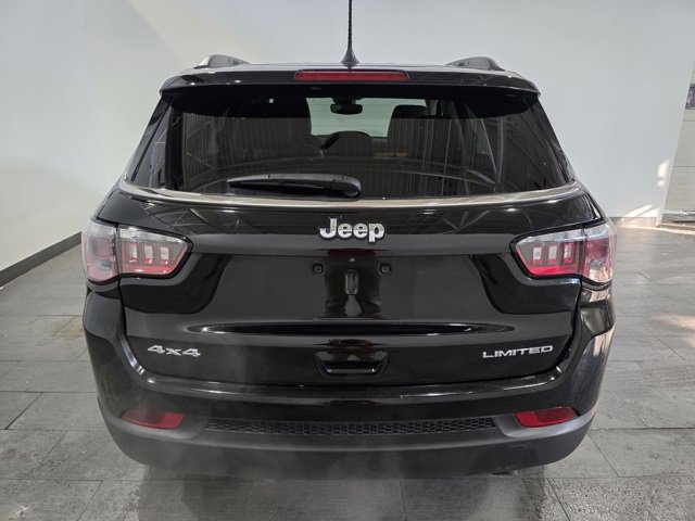 Used 2022 Jeep Compass Limited image 4