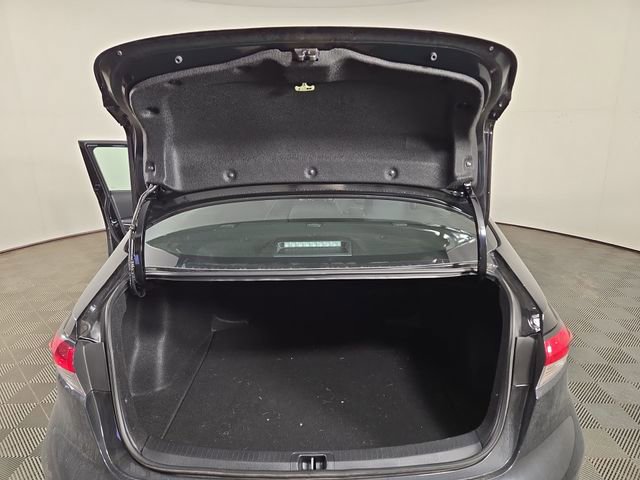 Used 2024 Toyota Corolla SE image 30