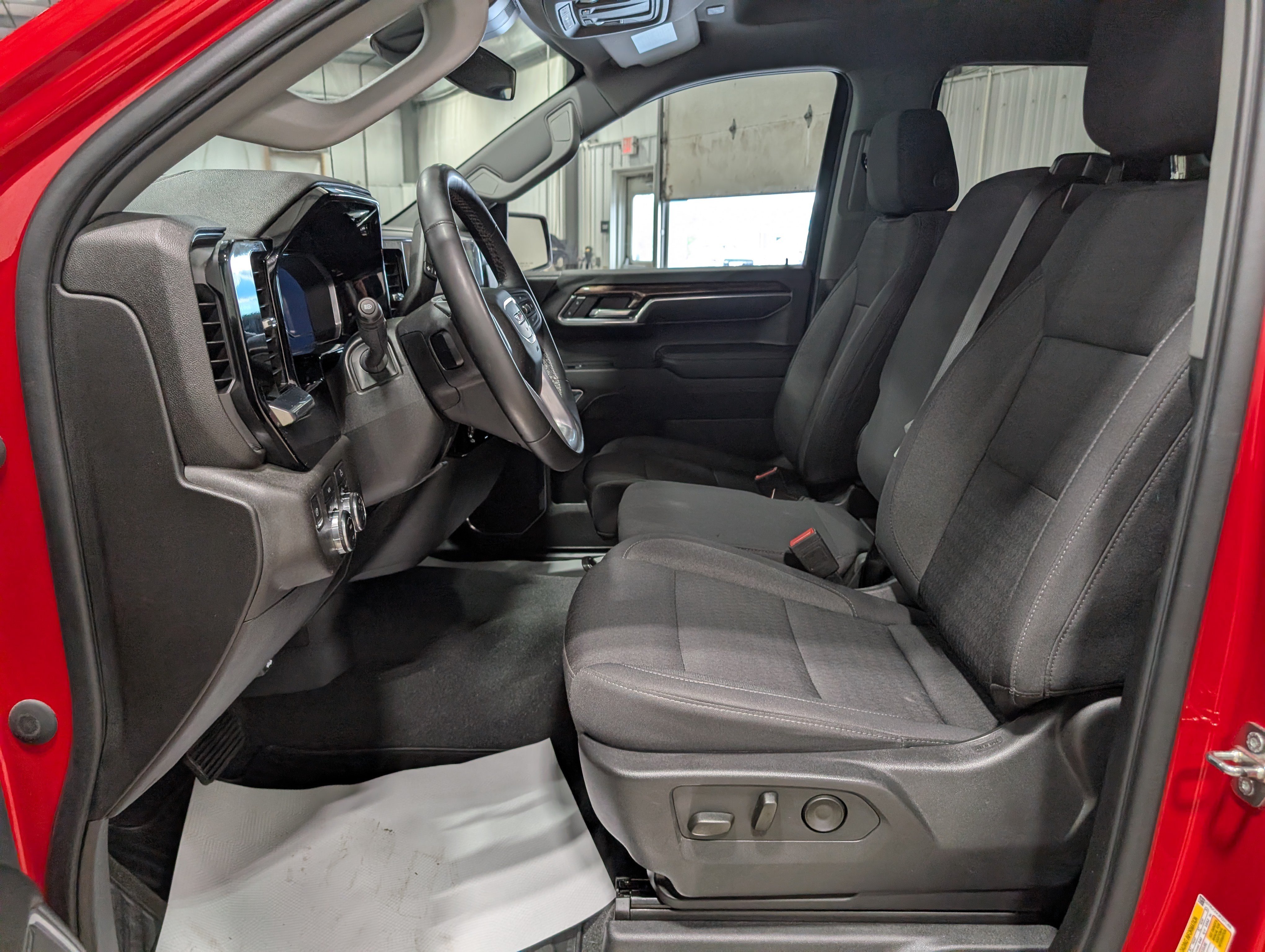 Used 2023 GMC Sierra 1500 Elevation AWD/4WD image 15
