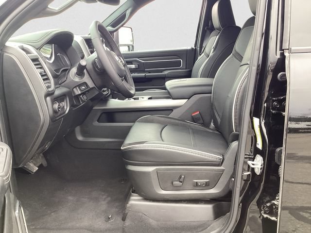 New 2026 RAM 2500 Laramie w/ Night Edition AWD/4WD image 10