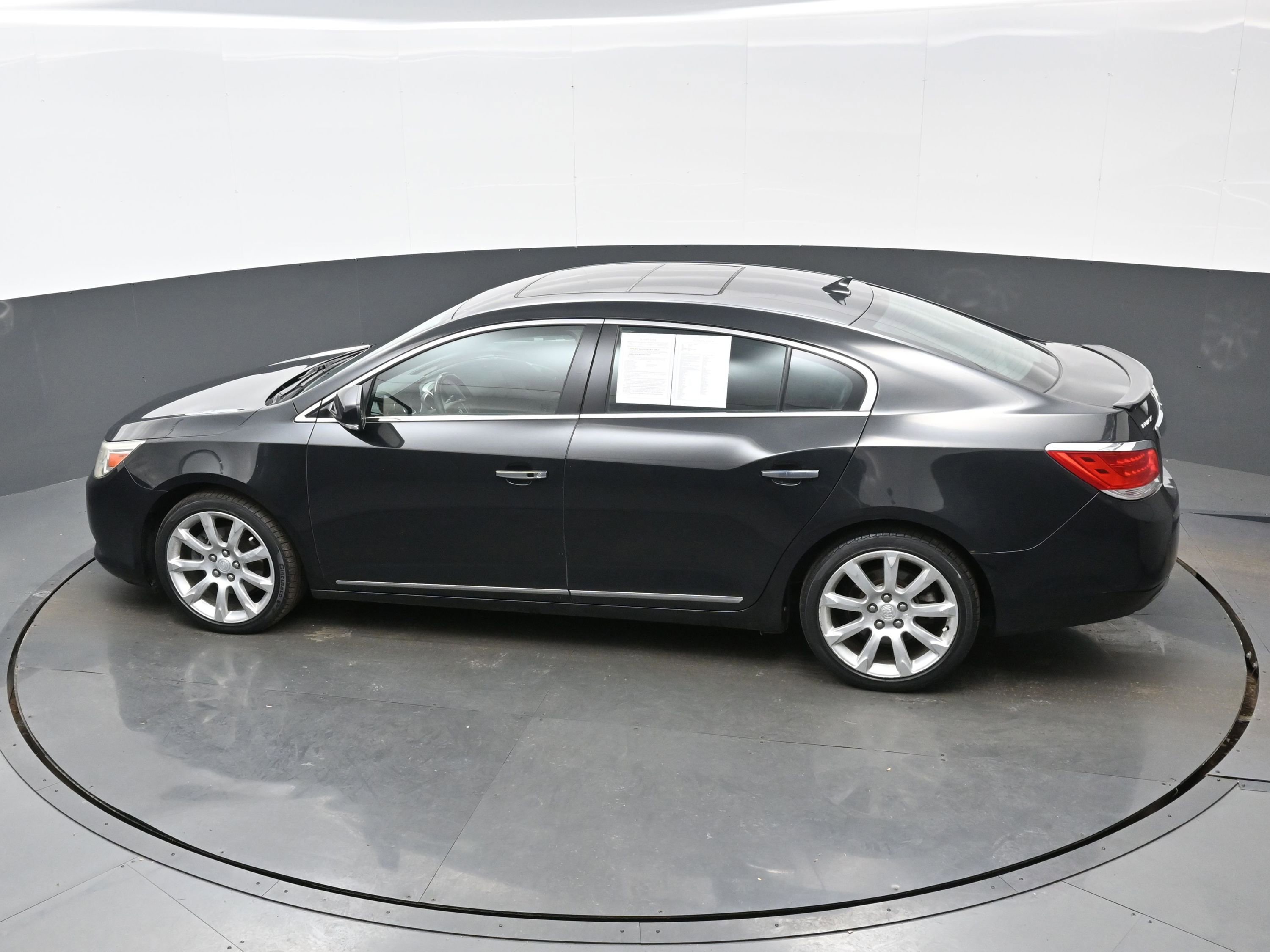 Used 2012 Buick LaCrosse Touring image 32