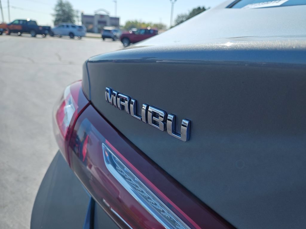 Used 2023 Chevrolet Malibu LT FWD image 24