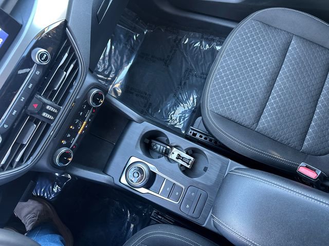 Used 2023 Ford Escape Active image 36