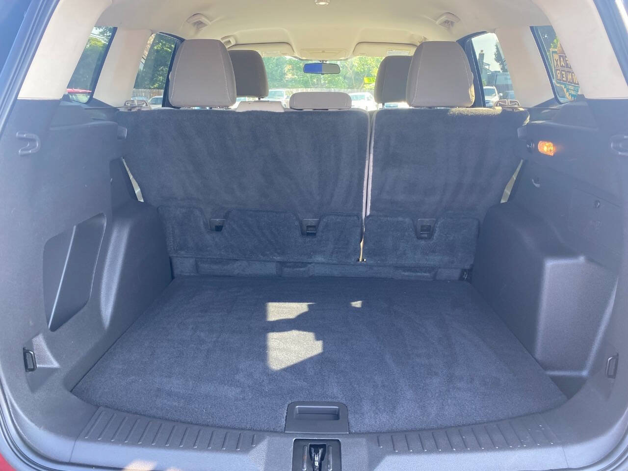 Used 2015 Ford Escape SE w/ Equipment Group 201A AWD/4WD image 11