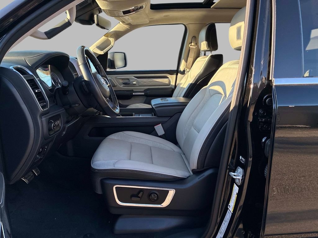 Used 2022 RAM 1500 Limited AWD/4WD image 26