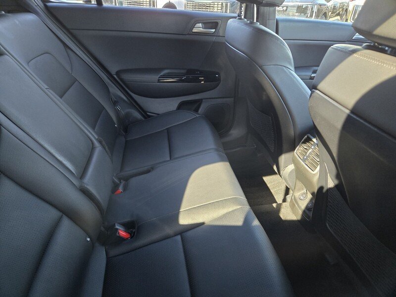 Certified 2022 Kia Sportage Nightfall Edition w/ Nightfall Fwd Premium Package image 5