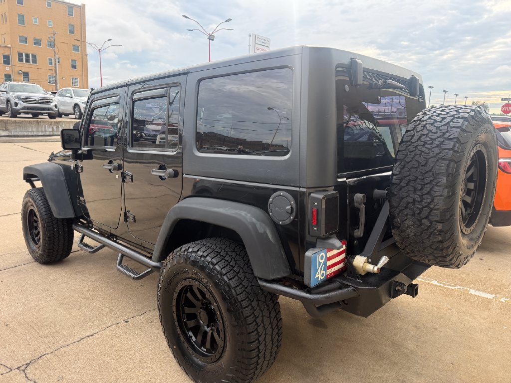 Used 2013 Jeep Wrangler Unlimited Sport w/ Connectivity Group AWD/4WD image 5