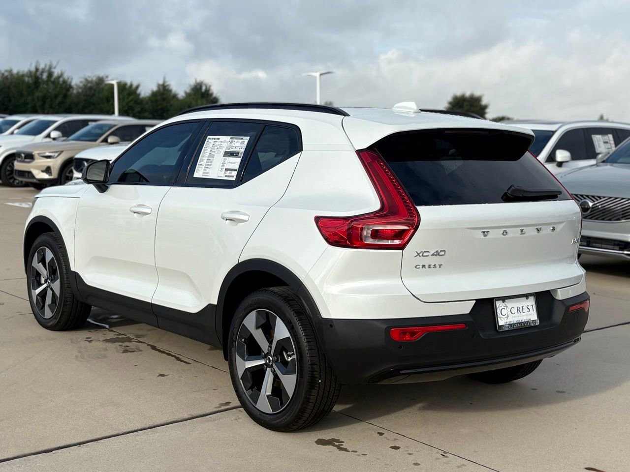 New 2026 Volvo XC40 B5 Plus w/ Protection Package Premier image 5