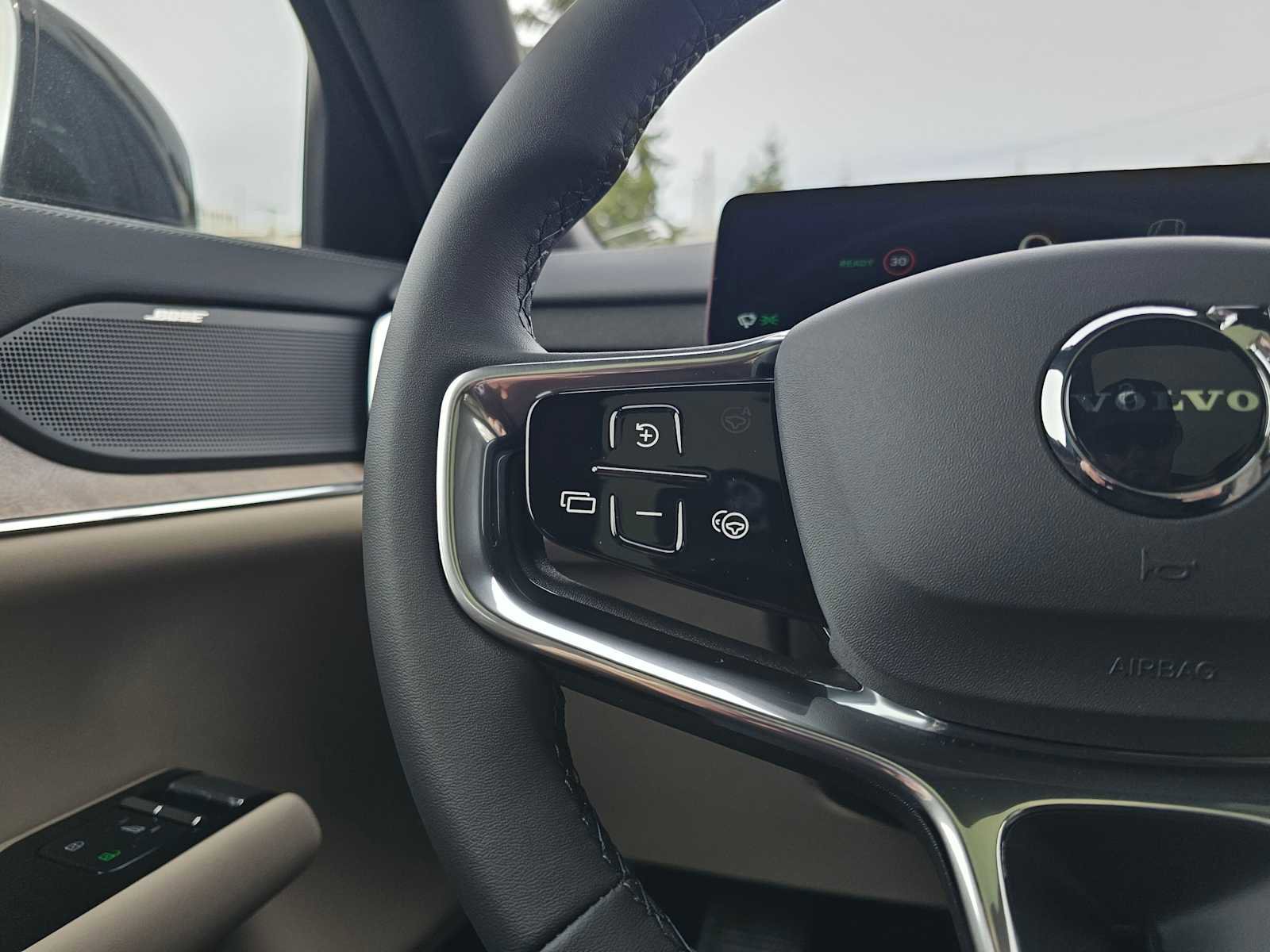 New 2026 Volvo EX90 Ultra image 33