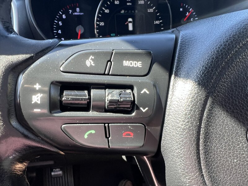 Used 2016 Kia Sorento SX FWD image 10