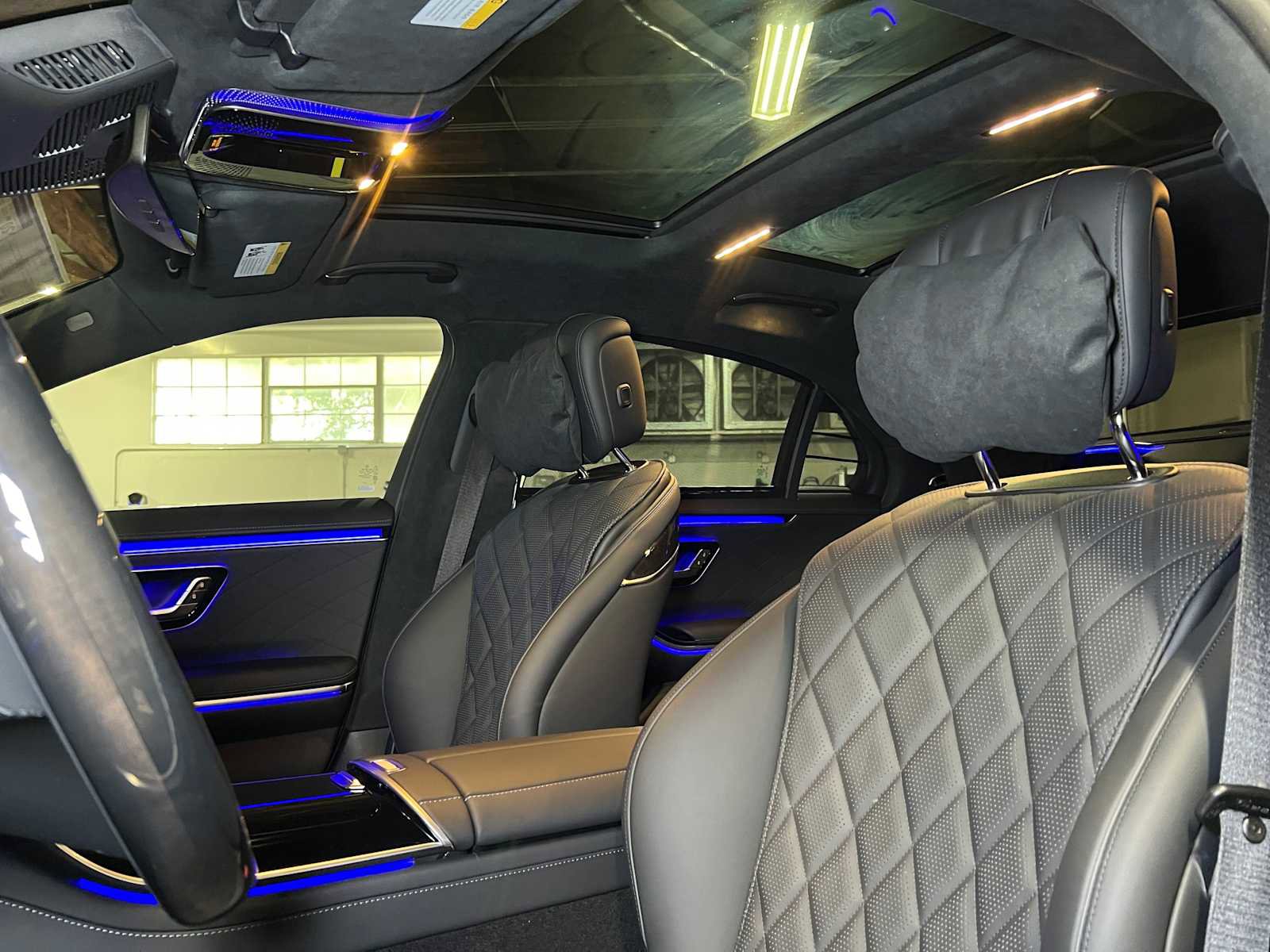 New 2025 Mercedes-Benz S 580 4MATIC Sedan image 28