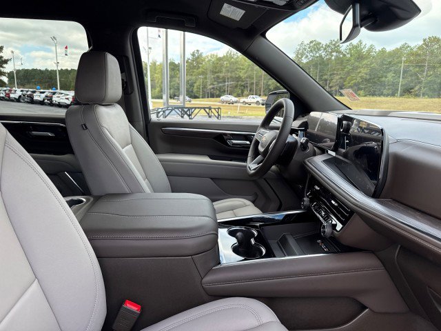 New 2026 Chevrolet Suburban LT w/ Comfort Package image 12