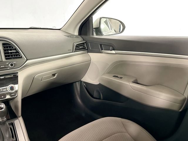 Used 2020 Hyundai Elantra SEL FWD image 34