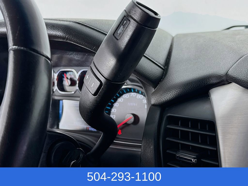 Used 2020 GMC Yukon SLE w/ SLE Value Package image 17