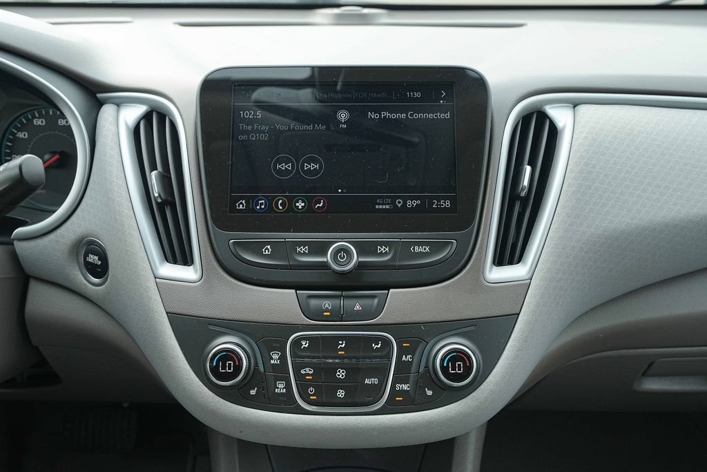 Used 2024 Chevrolet Malibu LT FWD image 28