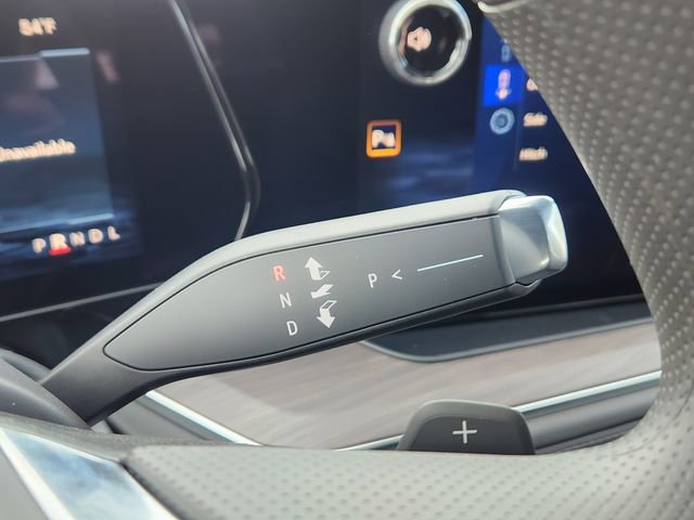 New 2025 Chevrolet Tahoe 4WD image 34