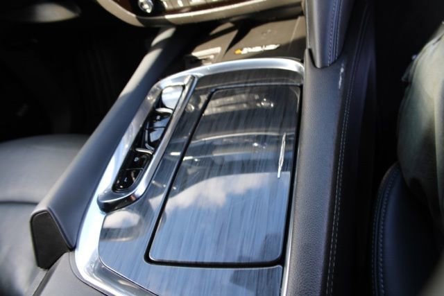 Used 2022 Buick Enclave Premium image 39