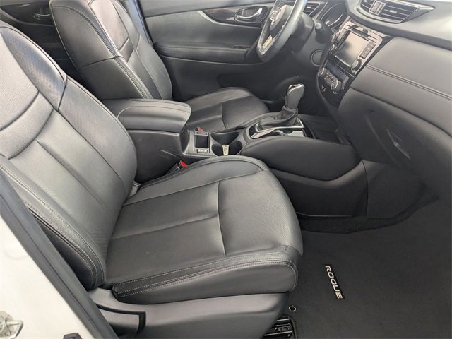 Used 2018 Nissan Rogue SL w/ Premium Package image 34