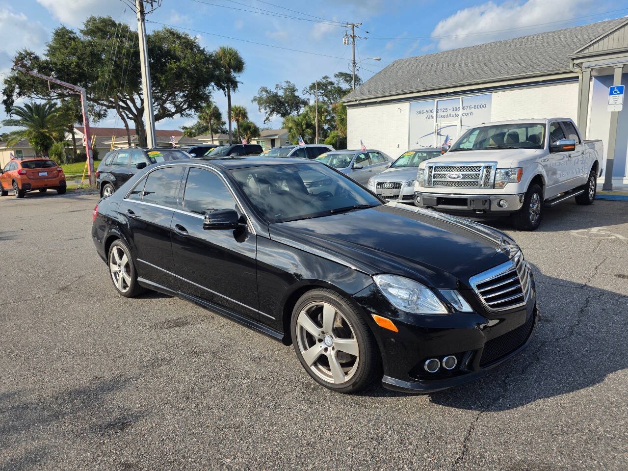 Used 2010 Mercedes-Benz E 350 Sedan image 2