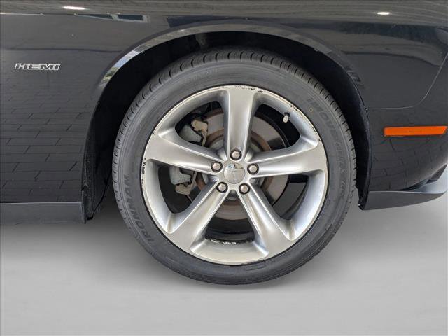 Used 2015 Dodge Challenger R/T w/ Quick Order Package 28B R/T RWD image 20