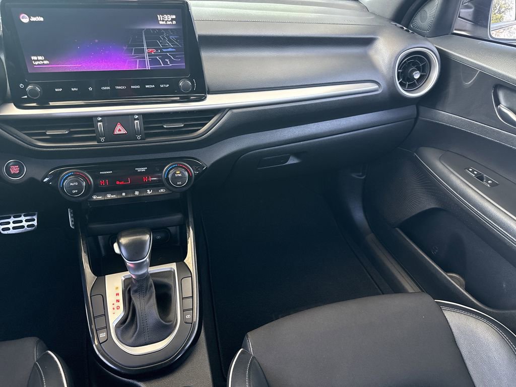 Used 2022 Kia Forte GT-Line image 15