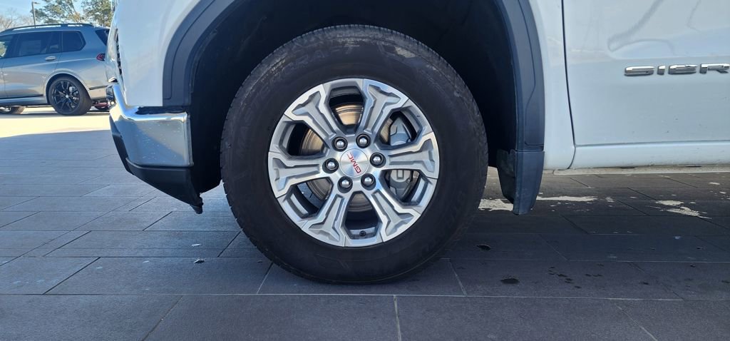Used 2024 GMC Sierra 1500 SLT image 10